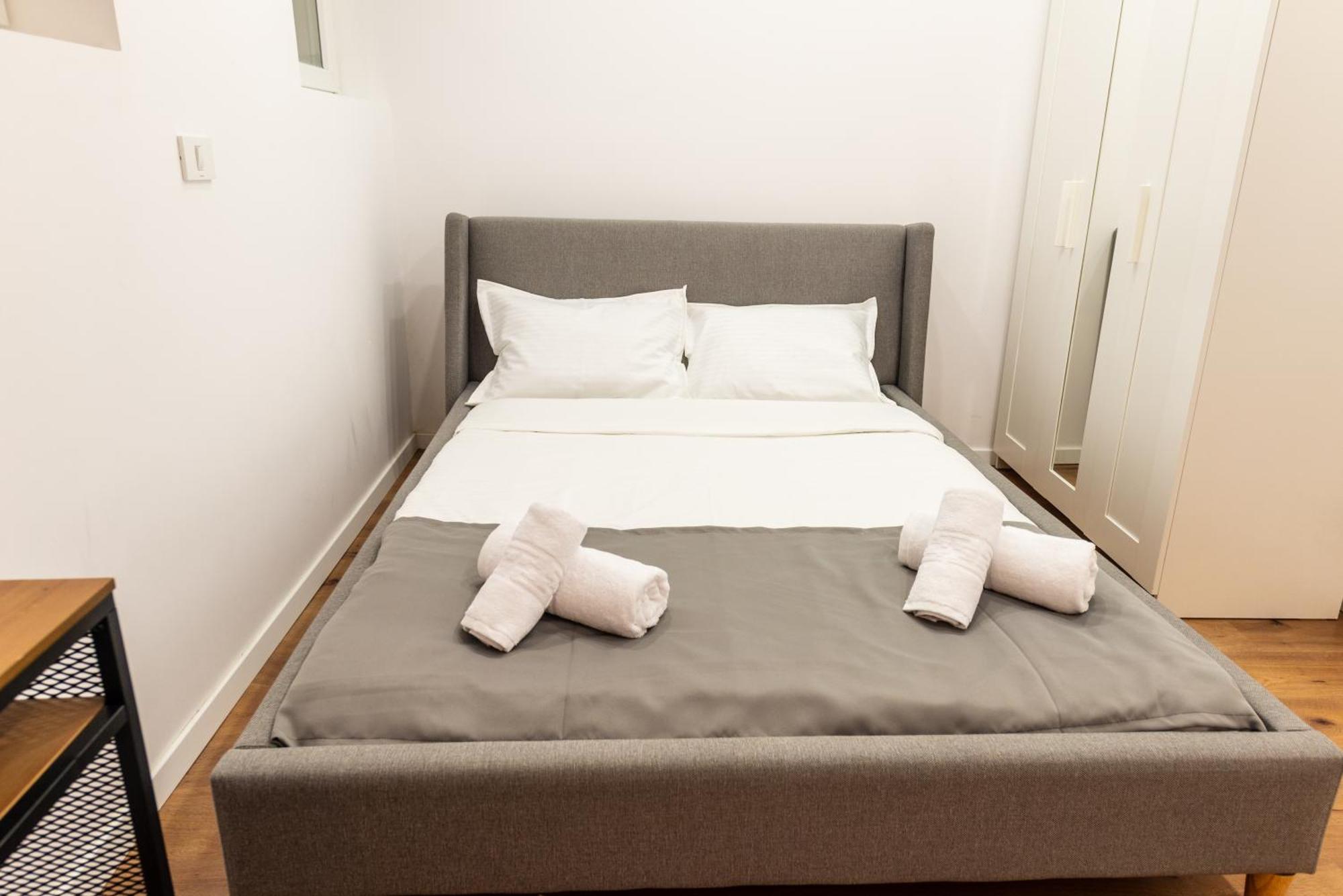 Ultracentral Spacious 4br Apartment Bucharest