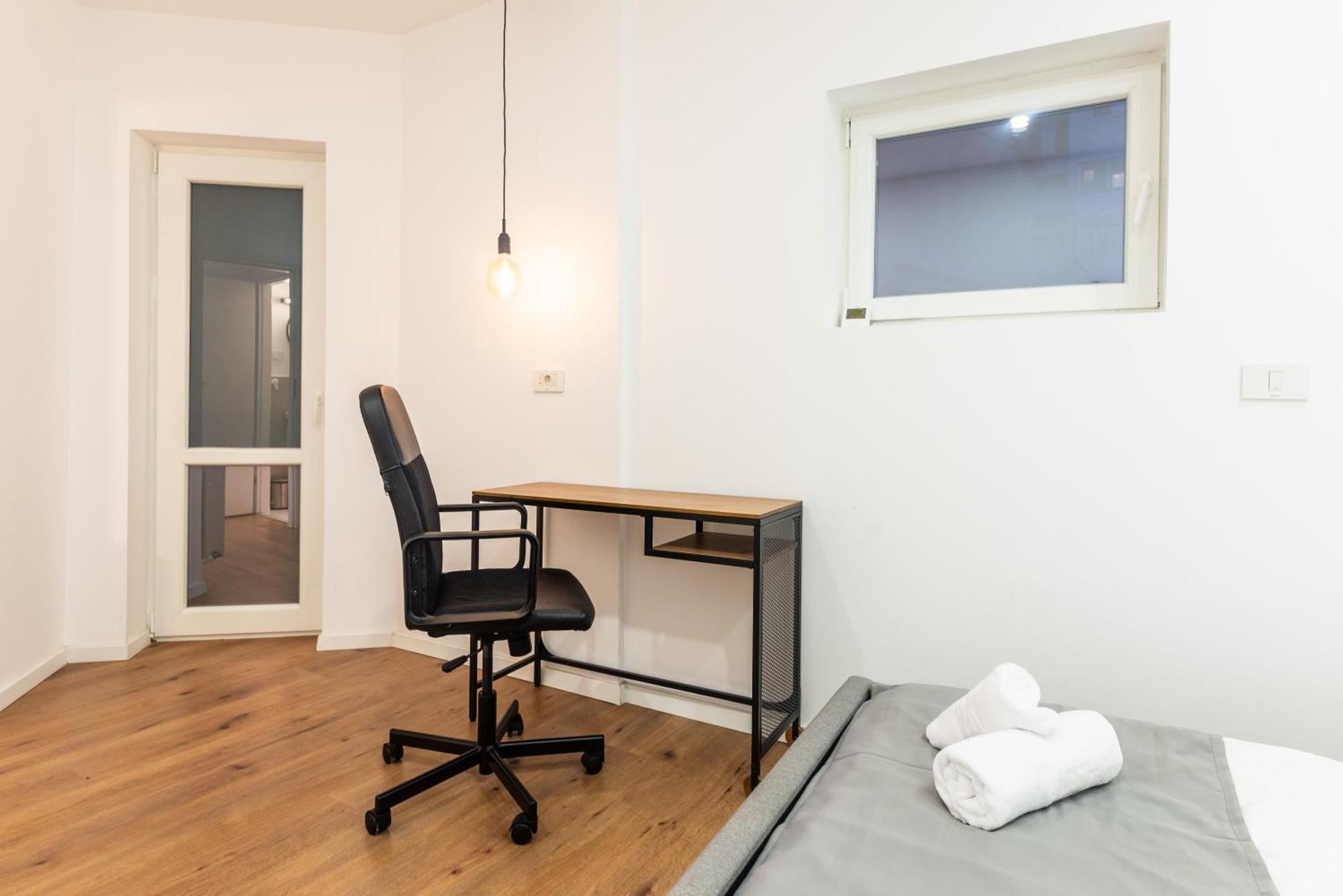 Ultracentral Spacious 4br Apartment Bucharest