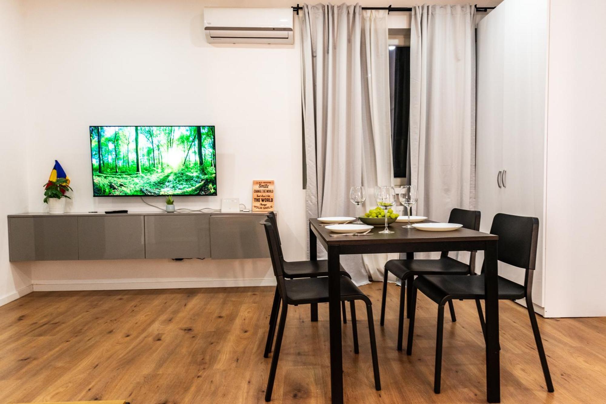 Ultracentral Spacious 4br Apartment *