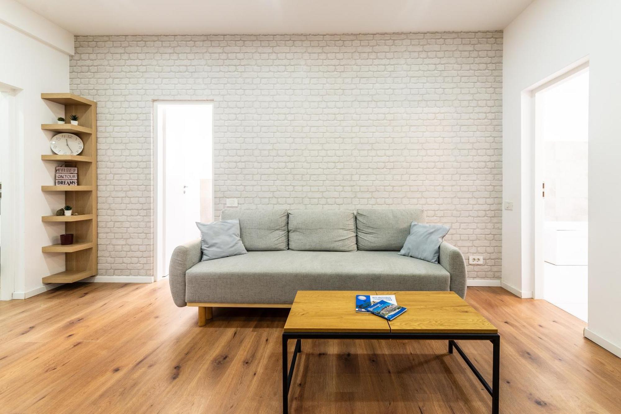 Ultracentral Spacious 4br *